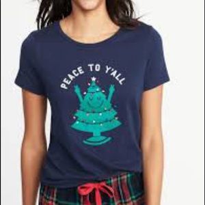 Old Navy CHRISTMAS TREE T SHIRT NWT Peace to Y’all